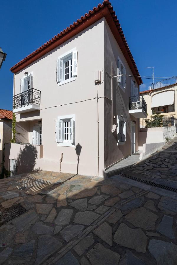 Villa Phares à Kalamata Extérieur photo